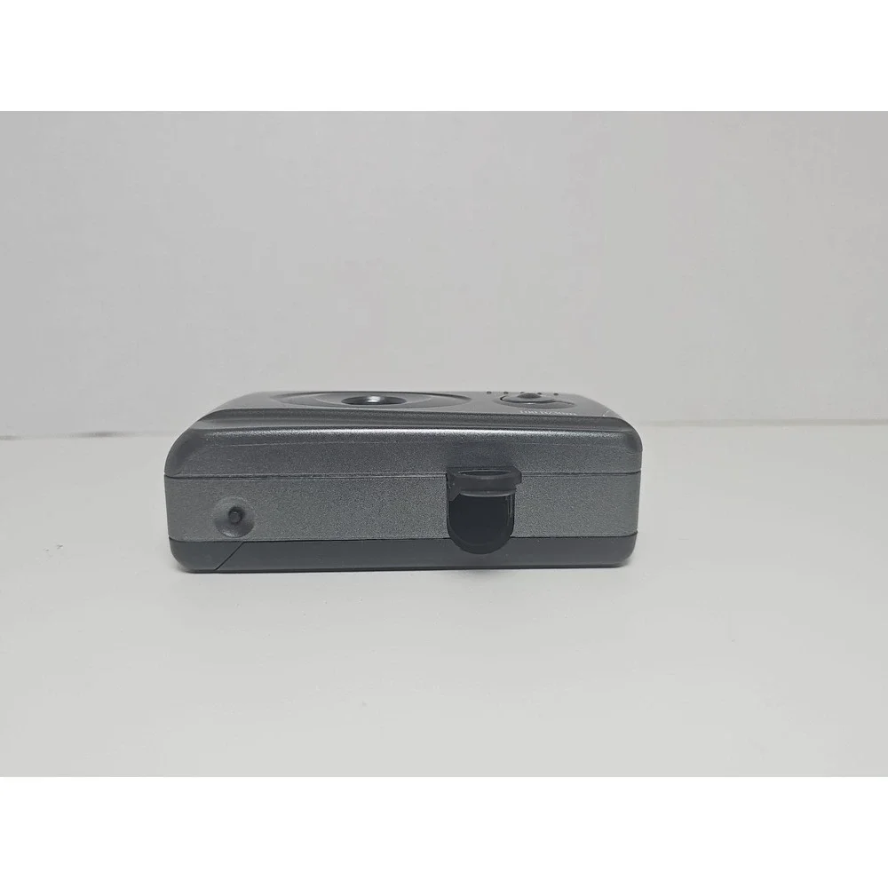 Vintage Snap Sights‎ Gray Poratble 35mm Point & Shoot Film Camera Built In Flash